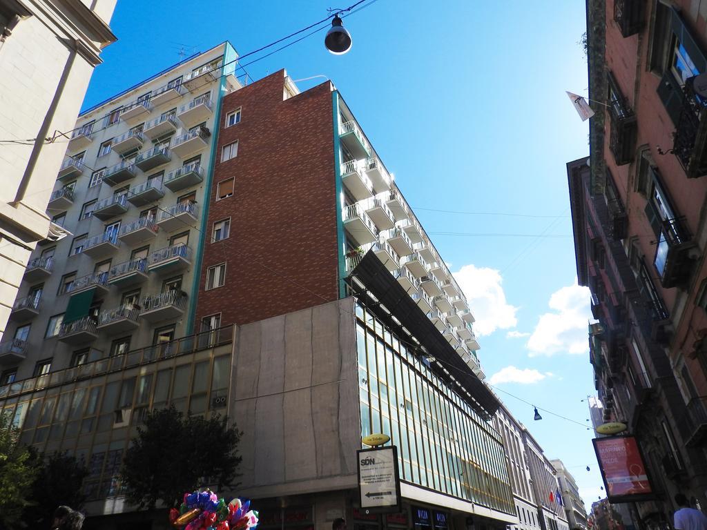 Bed And Breakfast Via Toledo 156 Νάπολη Εξωτερικό φωτογραφία